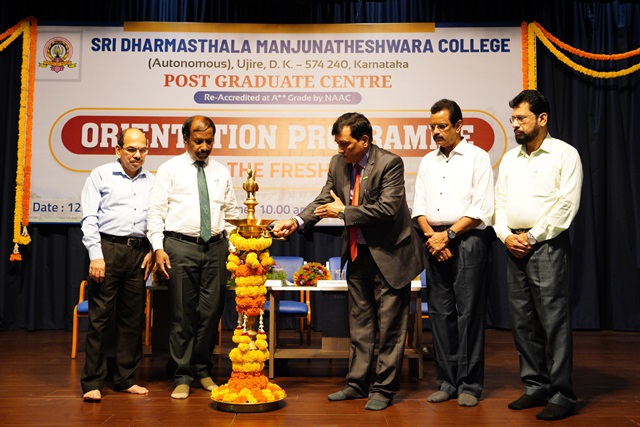 ಎಸ್.ಡಿ.ಎಂ ಪಿಜಿ ಸೆಂಟರ್ನಲ್ಲಿ ಓರಿಯೆಂಟೇಶನ್ ಕಾರ್ಯಕ್ರಮ ಎಸ್.ಡಿ.ಎಂ ಪಿಜಿ ಸೆಂಟರ್ನಲ್ಲಿ ಓರಿಯೆಂಟೇಶನ್ ಕಾರ್ಯಕ್ರಮ